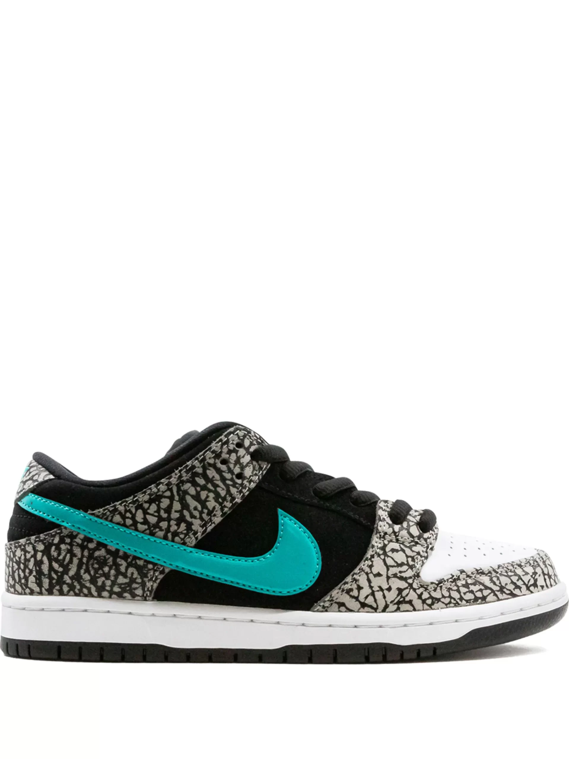 SB Dunk Low Pro “Elephant”