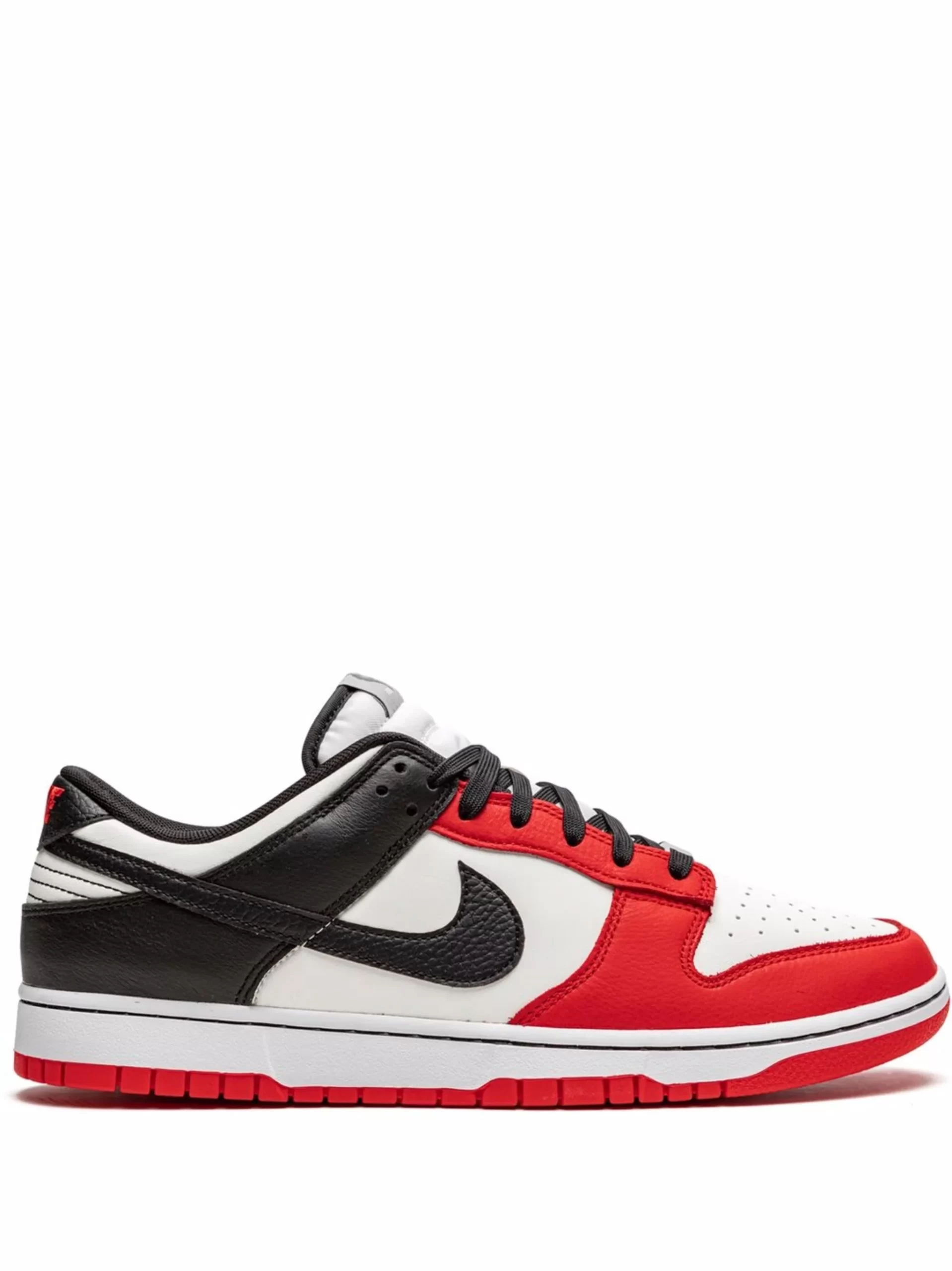 Dunk Low Retro EMB “NBA 75th Anniversary – Chicago Bulls”