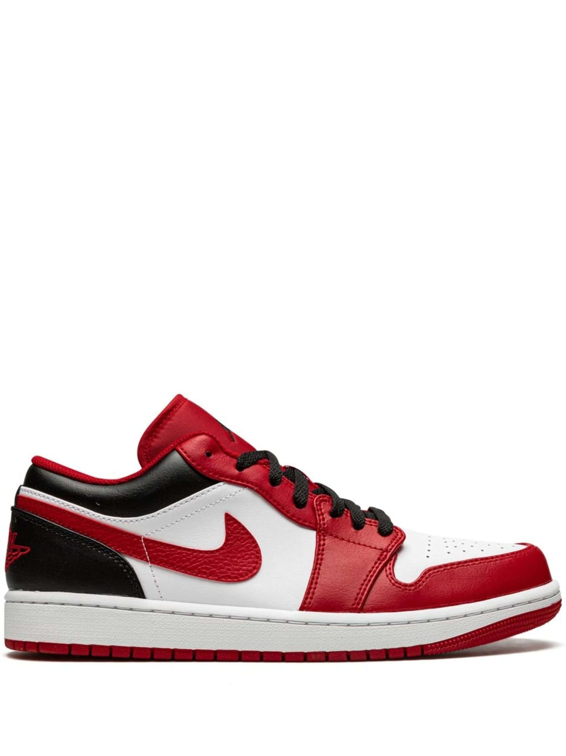 Jordan 1 Low “Bulls”