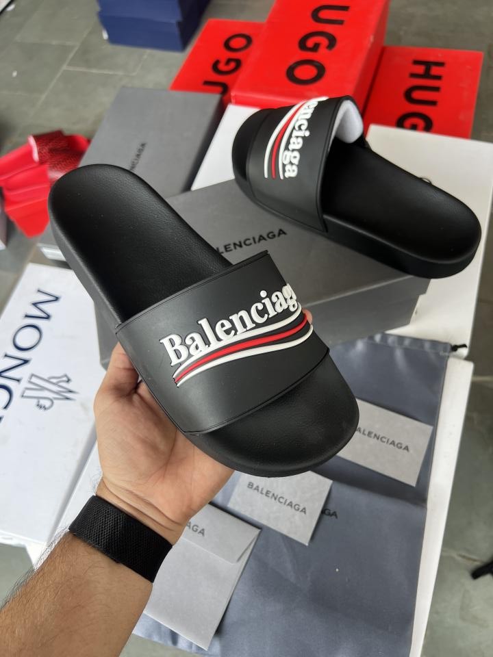 Balenciaaga Black With Dust Bag