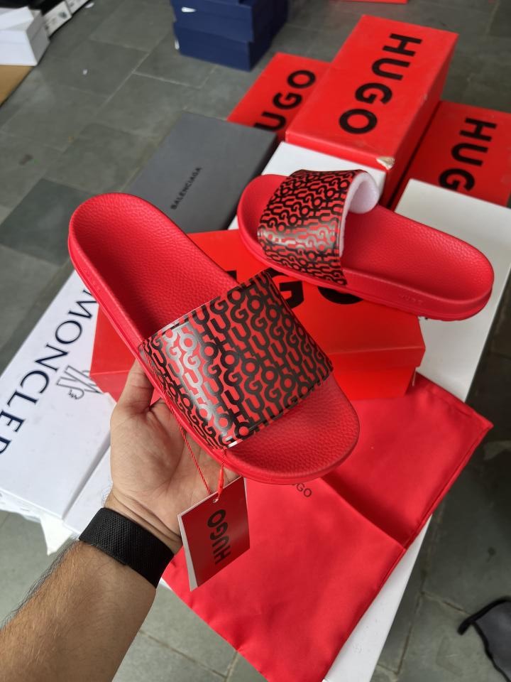 Hugoo Boss Red Black With Dust Bag